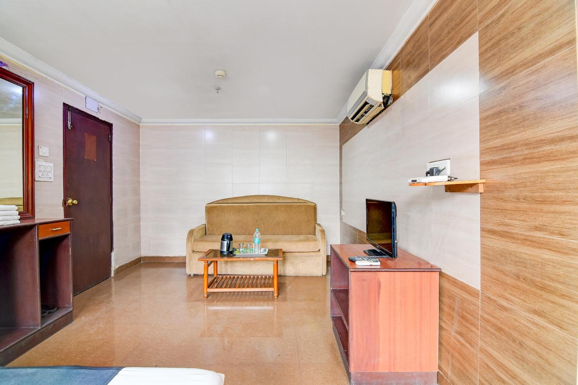 Brill Raj Palace Near City Centre 2 كولكاتا المظهر الخارجي الصورة